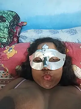 hevensex143 (F milf) - Chocolate on Pussy