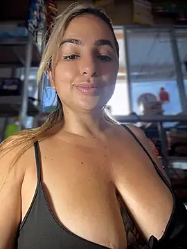 sammyqueenx21 webcam