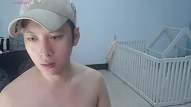 yichen008 (M young) - 完成开始开票射精