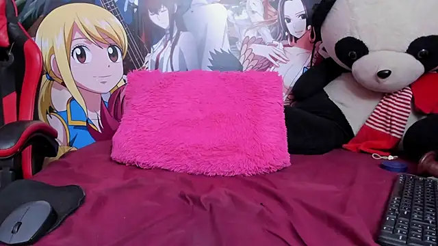 Luluu_08 webcam