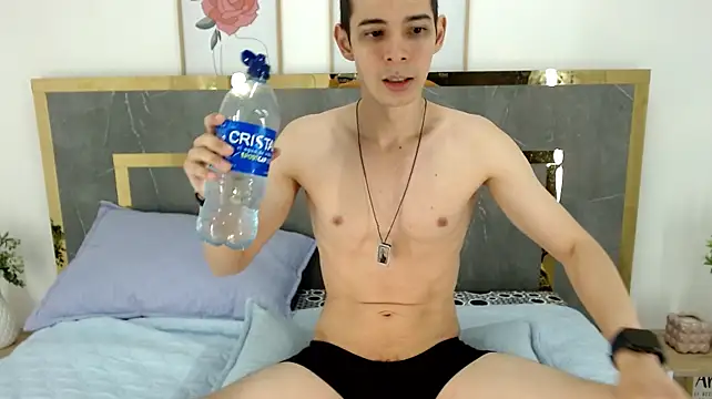Brandon_Wolf webcam