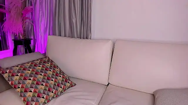 azzahara069 webcam