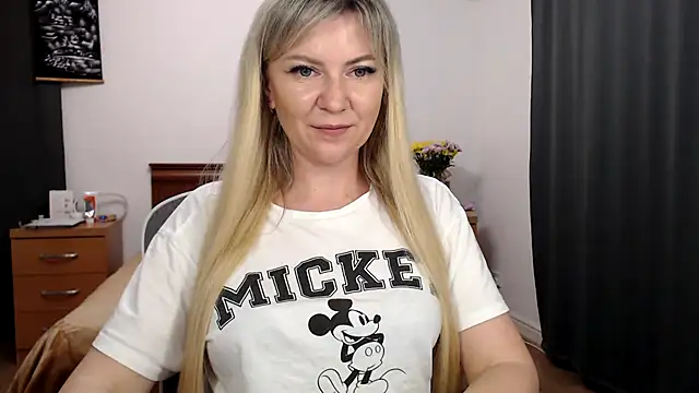 ParadiseAlina webcam