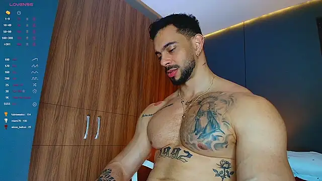 massimo_visconti webcam