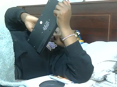 Sexy-suzy webcam