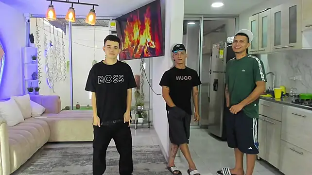 Houseofwarrios webcam