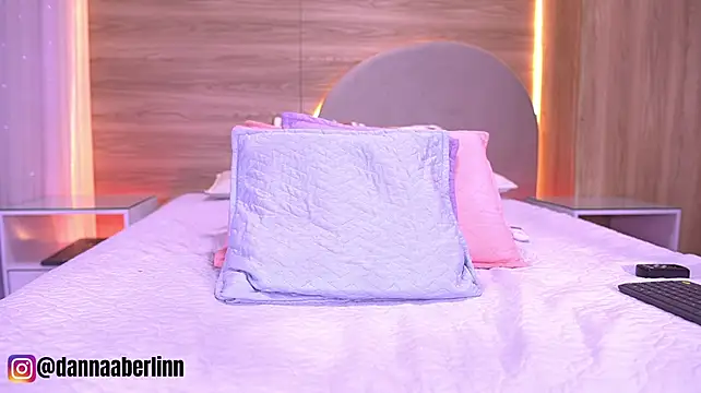 danna_berlin_ webcam