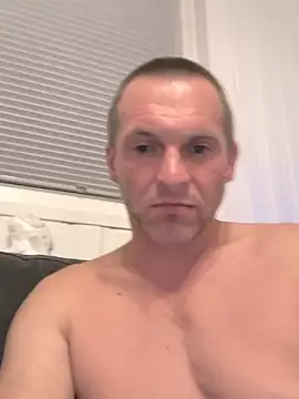 AttractiveSilk5 webcam
