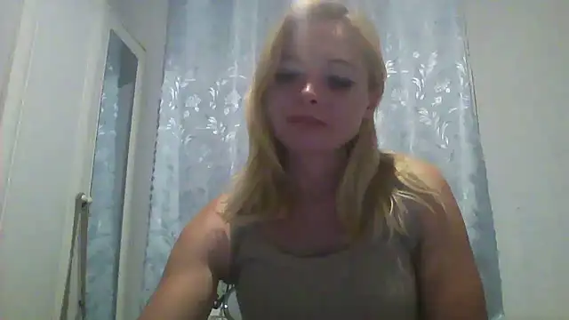 Lola_115 webcam