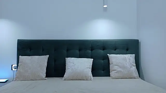 AnnaBenet live cam