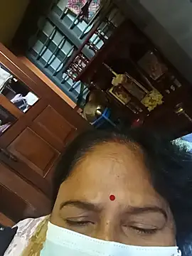 shampadebnath live cam on StripChat