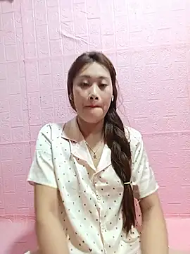 Lucky_lucky2k live cam on StripChat