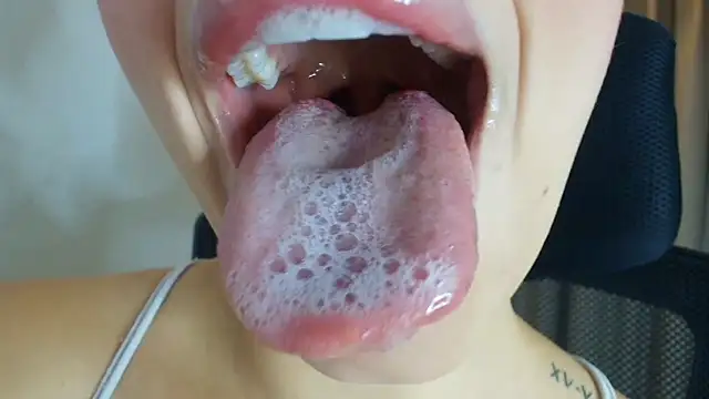 lisbet21x webcam