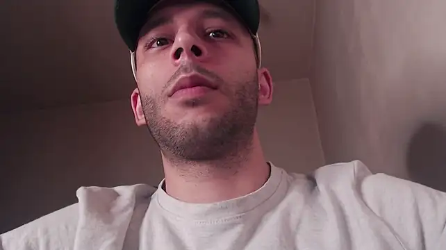 henryaxe live cam on StripChat
