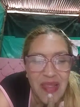 MOTHER_AND_SON09 live cam on StripChat
