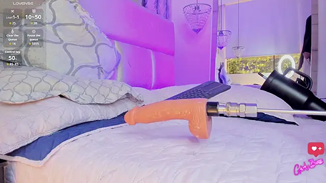 charlotsweett_ live cam on StripChat