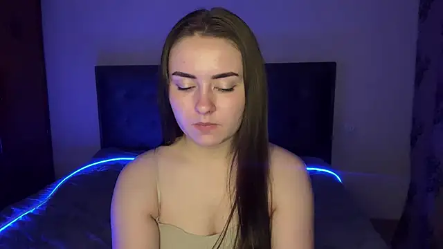 SelenaBrook live cam on StripChat