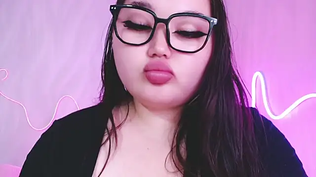 yourmermaidd live cam on StripChat