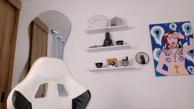 0_Nyxara webcam