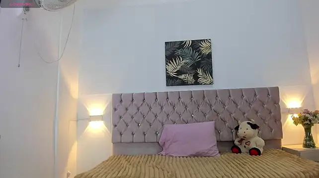 gia_willliams live cam on StripChat