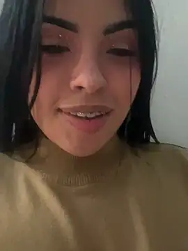 Nocktraaa live cam on StripChat