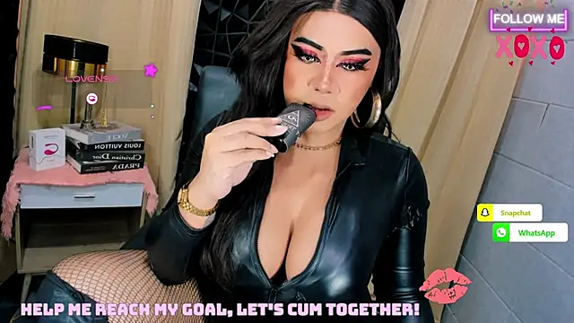 HugeMagnificent11inCock webcam