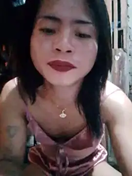 YourHotMenxie18 webcam