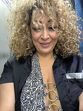 Katti_Barrera webcam