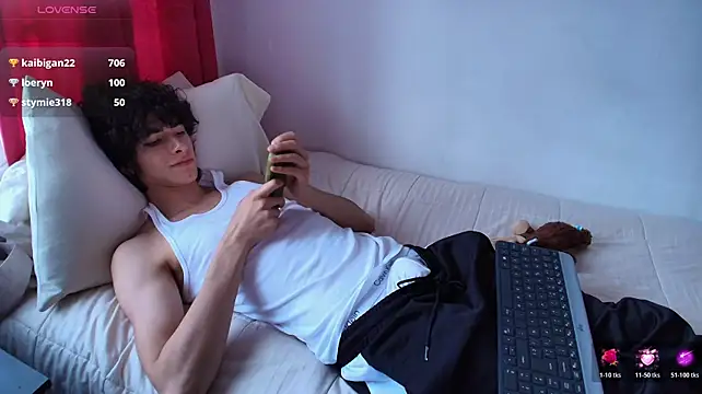 Nude_Boy18 webcam