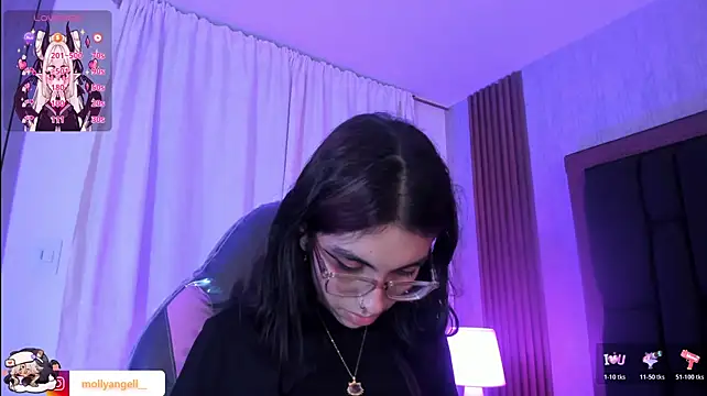 Molly_A webcam