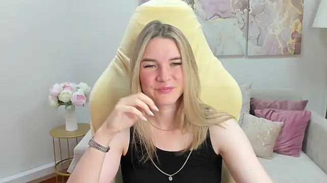 RoxyReignn webcam