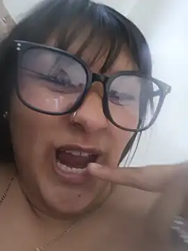 Emily-7 webcam