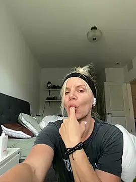 kokakolaXX webcam