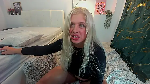 innocent_eva1 webcam
