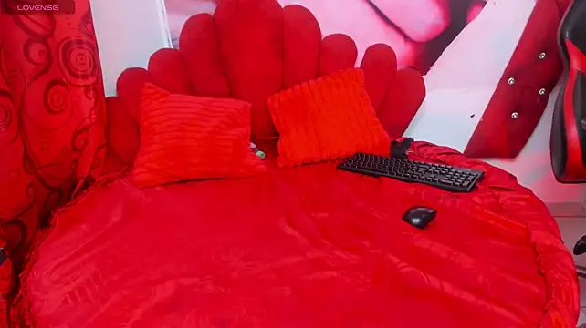 vayolettatto_bigass webcam