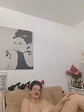 RebeccaNoble webcam