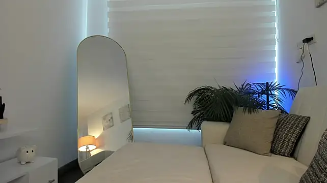 Ori_valentina webcam