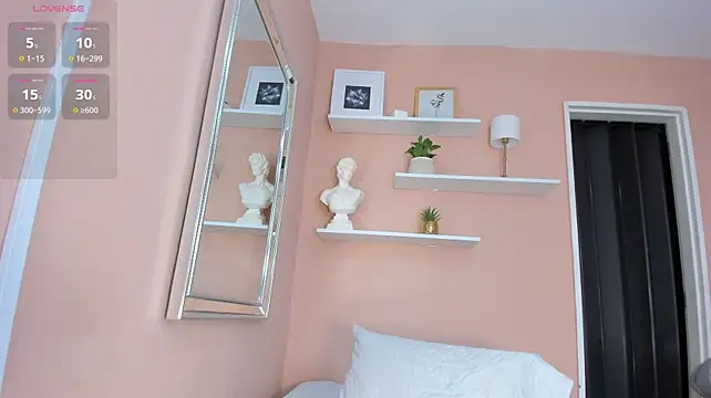Kat_44 webcam