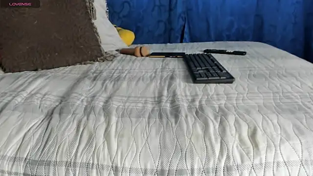 Lara_vela webcam