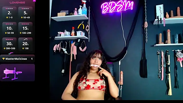 Leona_BDSM webcam