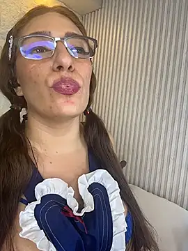 naughty_flower18 webcam