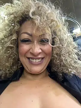 Katti_Barrera webcam