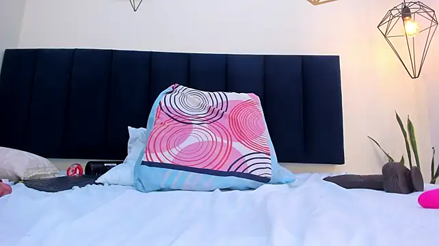 sophieturner_mg webcam