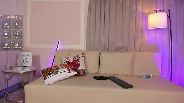 Emi_luv webcam