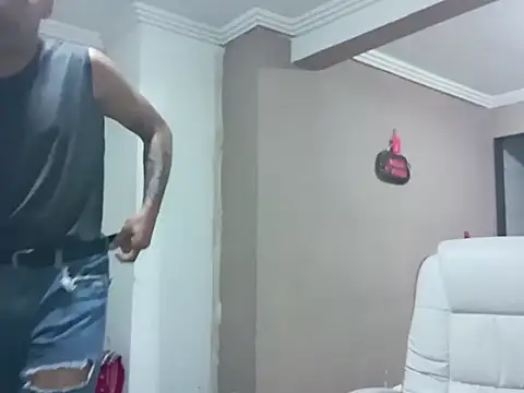 HotLatinoBR webcam