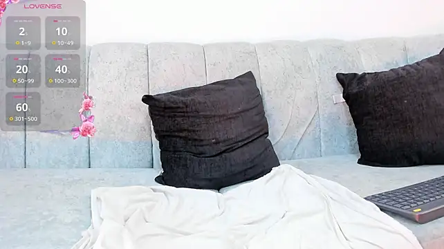 miaebony__ webcam