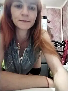 YaroslavaLester live cam on StripChat