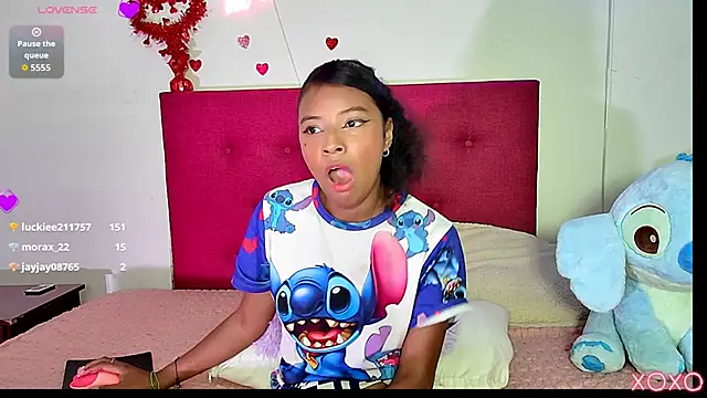 Ellie_Cute7 live cam on StripChat