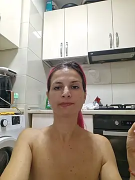 Vickeysweet live cam on StripChat