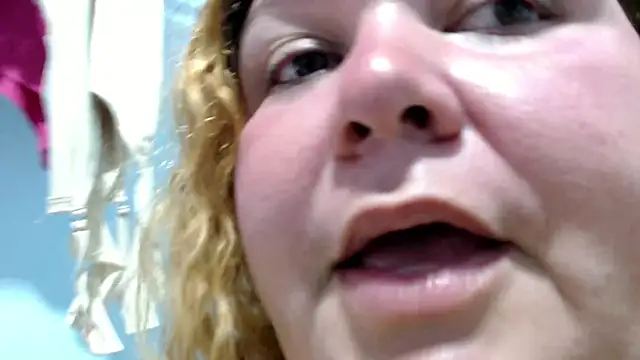 bbwsquirt29 live cam on StripChat